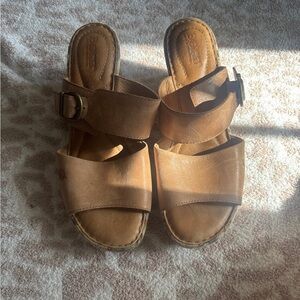 Born Tan Leather Women's Sandals